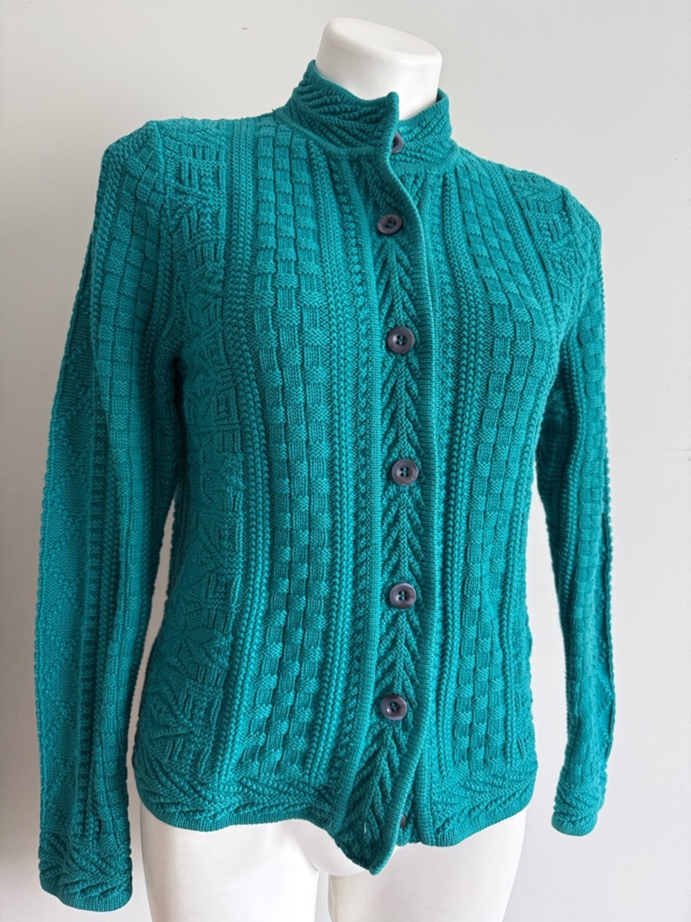 L.L. Bean Heavy Cotton Knit Cardigan EUC Small